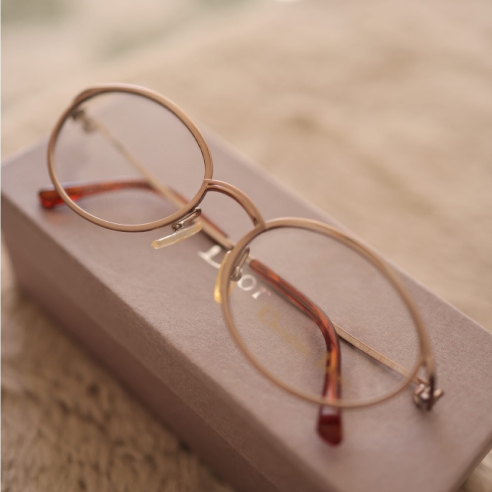 VINTAGE 1995 CHRISTIAN DIOR 2823 SILVER ROUND OVAL EYEGLASSES